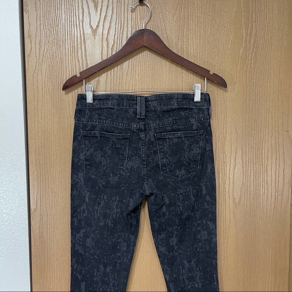 Vince Dylan Ankle Skinny Jeans Stretch Black Floral Women’s Size 26 - Picture 4 of 6